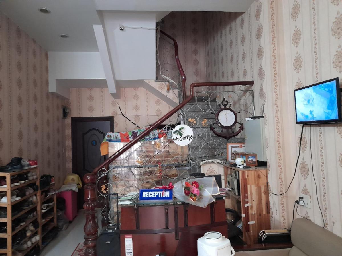 Home Away Home Hostel Thành Pho Ho Chí Minh Esterno foto
